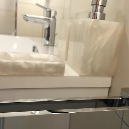 Апартаменты - Zentrumsnah, Eigener Parkplatz Und Grosser Balkon Ins Gruene *